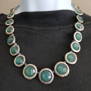 Karma Bella Collar Necklace Green Stone Silver Tone Medallion 18” Timeless Style